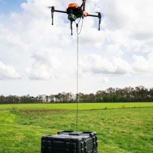 BENTELO - DronExpert Cablecopter , tethered drone. Kabeldrone editie : AL   foto Wouter Borre  WBE20180416
